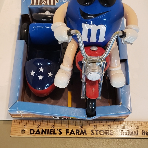 Blue M&M's Route 66 Motorbike Dispenser - Picture 9 of 10
